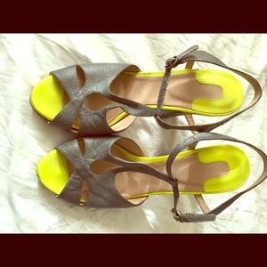 Block heel sharkskin t-bar.